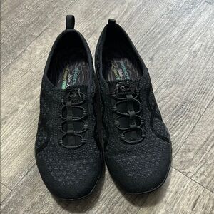 Skechers womens Black Sneakers
